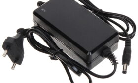 ЗАХРАНВАЩ БЛОК 12V 5A